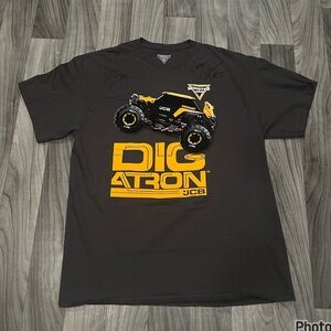SIZE XL MENS MONSTER JAM JCB DIGATRON MONSTER TRUCK SIGNED SHIRT